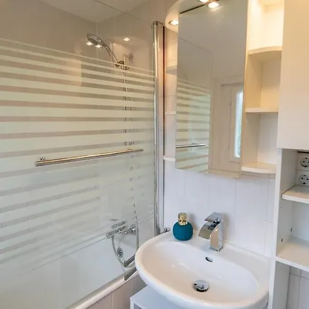 Apartman Dachgeschosswohnung Am Fusse Des Georgenbergs Reutlingen